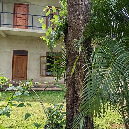 Afenta Motel- Mihintale Ngoại thất bức ảnh
