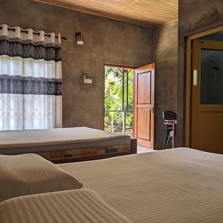 Afenta Motel- Mihintale Ngoại thất bức ảnh