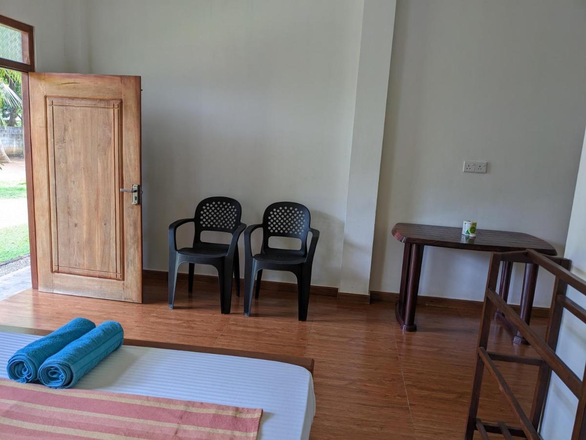 Afenta Motel- Mihintale Ngoại thất bức ảnh